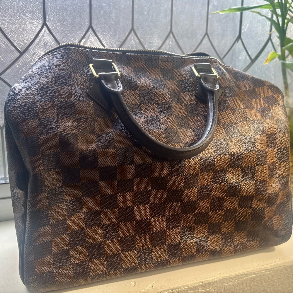 Louis Vuitton Speedy Damier Ebene | Classic LV Satchel | Authentic